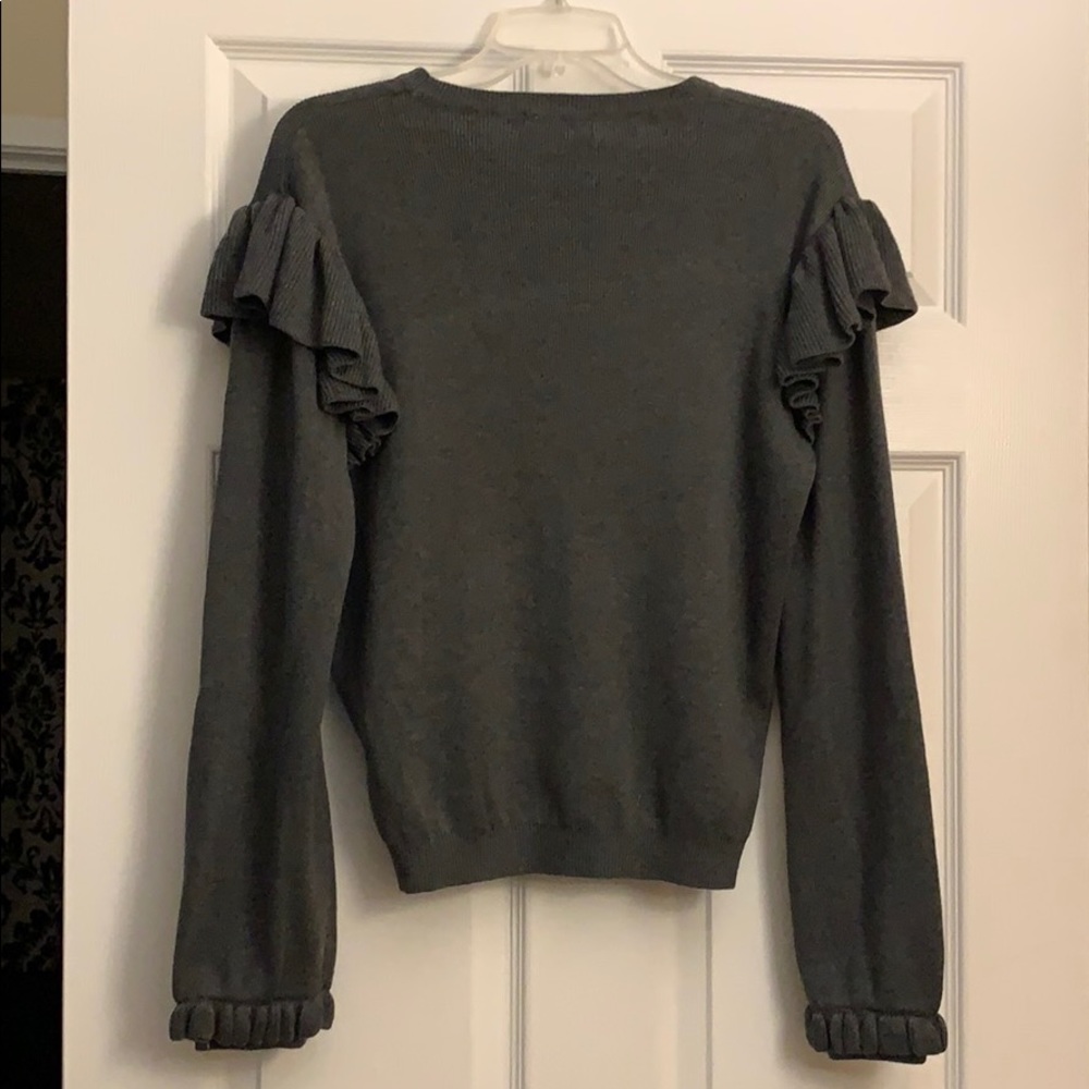 Fab’rik- Grey Ruffle Sleeve Sweater NWOT - Picture 2 of 2